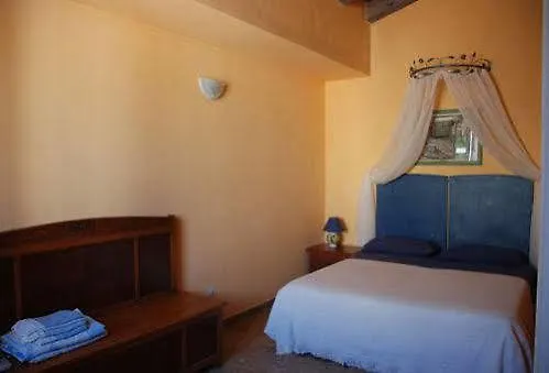 Otel Agriturismo Terrauzza Sul Mare Siraküza